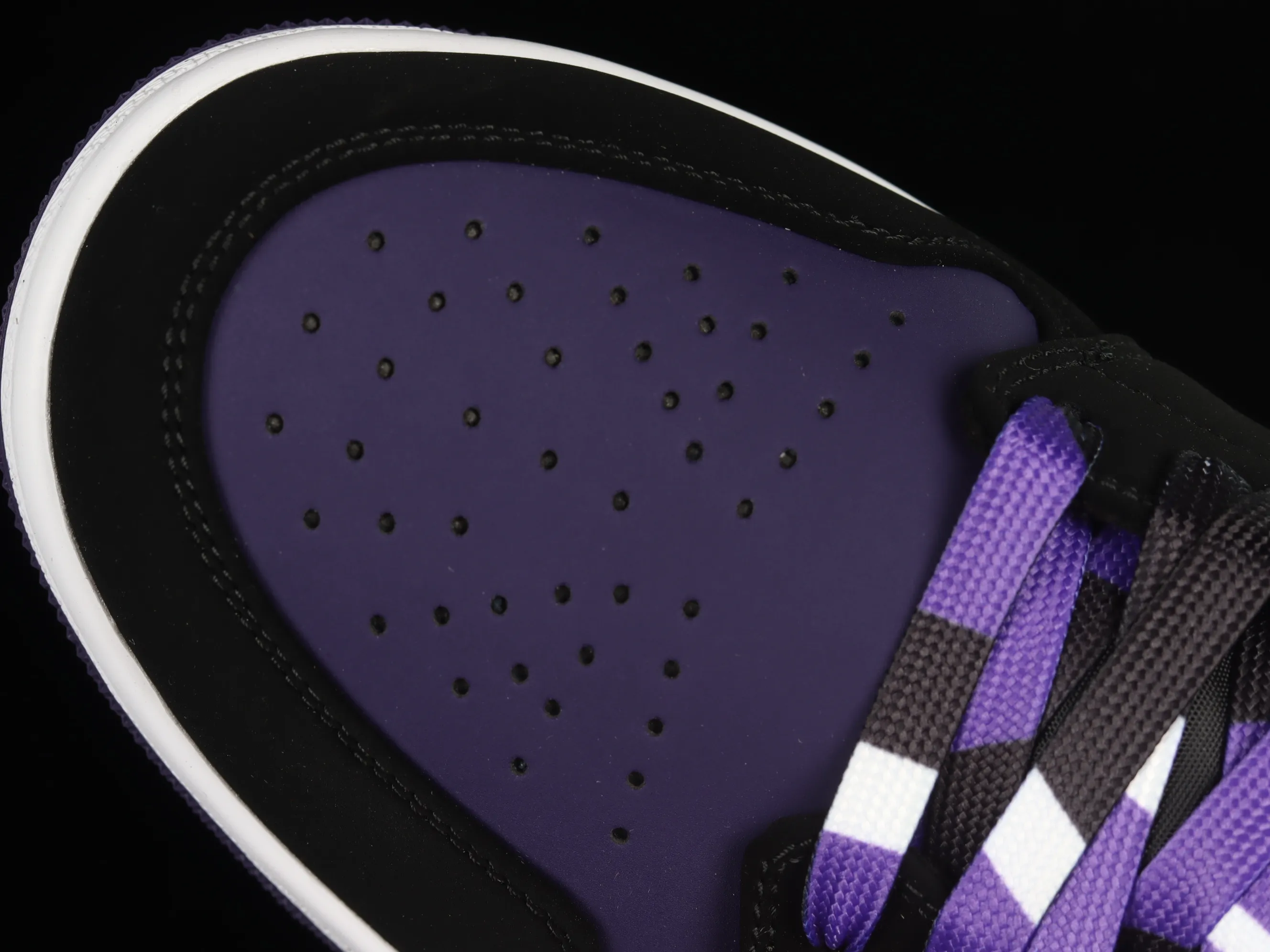 All categories Air Jordan Jordan series basketball shoes Air Jordan 1 Low Air Jordan 1 Low "Court Purple" AJ1 Joe 1 new black and purple toe 553558-125